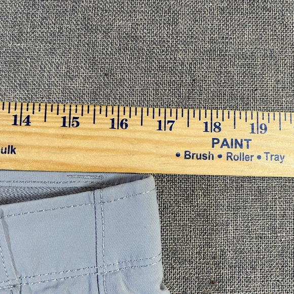 Under Armour UA Golf Chino Shorts Mens Size 34 Grey Stretch Performance - Picture 7 of 9